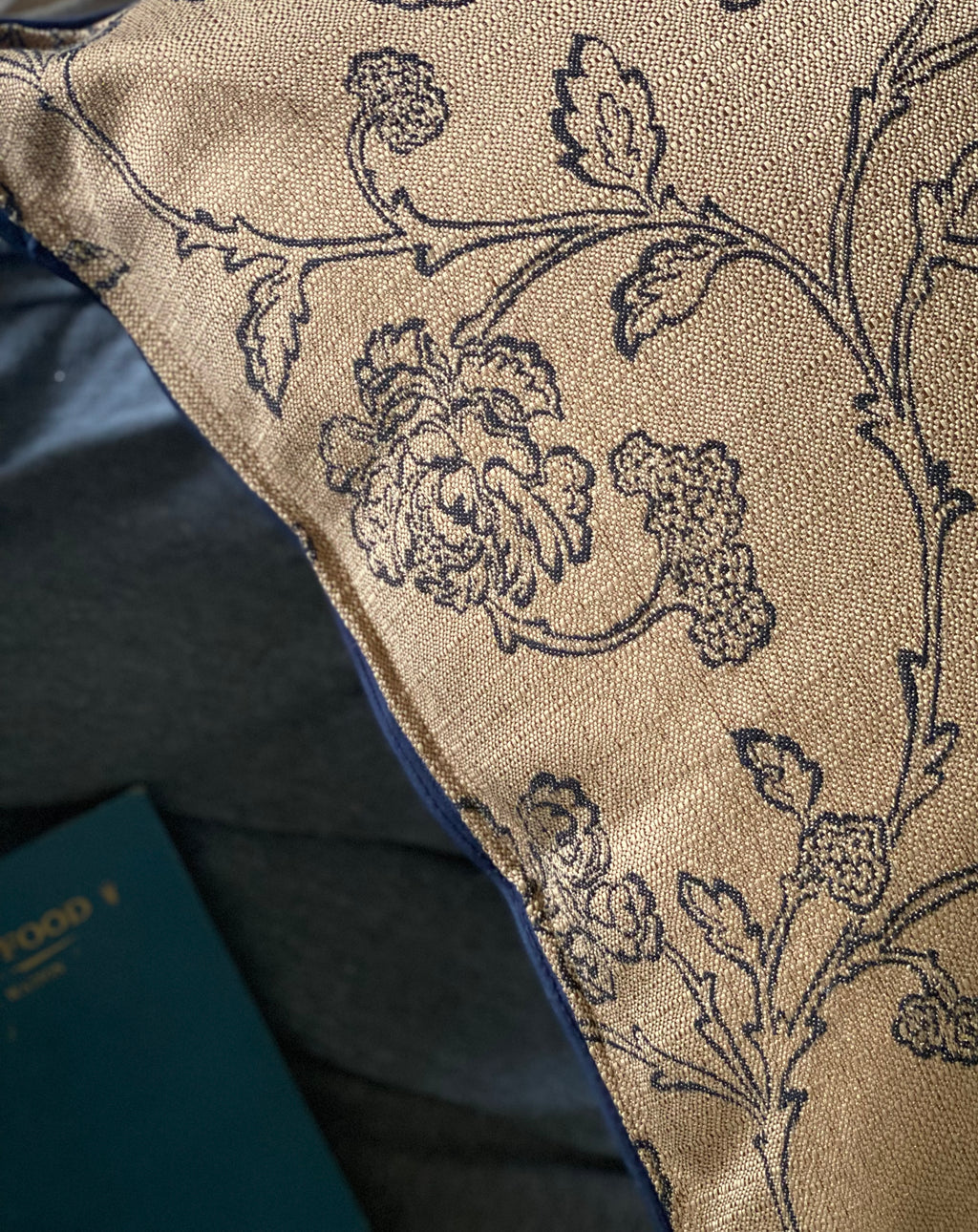 Jacquard Glow